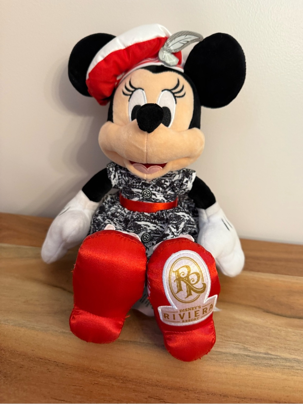 Disney Parks Riviera Resort Minnie Mouse Plush 13 inch WDW Gift New